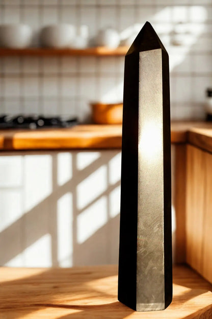 Terahertz Metal Obelisk Tower, Authentic Japanese Made, 7" - Wax | Wane